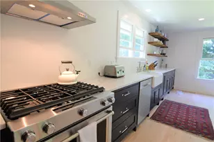 197 Coggeshall Ave, Newport, RI 02840 - Photo 22