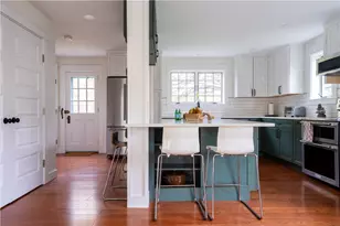 304 3rd Beach Rd, Newport, RI 02842 - Photo 32