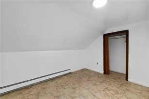 98 Sackett St, Providence, RI 02907 - Photo 32