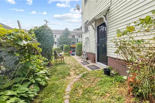 98 Sackett St, Providence, RI 02907 - Photo 4