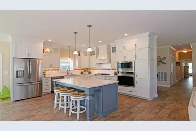 529 South Shore Village Boulevard #E13, South Kingstown, RI 02879 - Photo 16