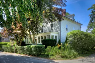 24 Old Beach Rd, Newport, RI 02840 - Photo 1