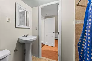 18 Crowninshield St, Providence, RI 02909 - Photo 22