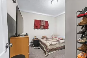 18 Crowninshield St, Providence, RI 02909 - Photo 14