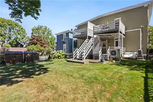 23 Mann Ave, Newport, RI 02840 - Photo 26