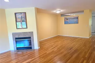 203 Dean Ridge Ct, Cranston, RI 02920 - Photo 6