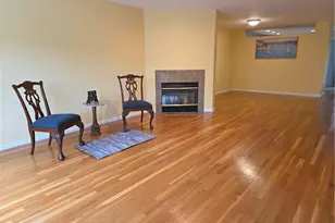 203 Dean Ridge Ct, Cranston, RI 02920 - Photo 6