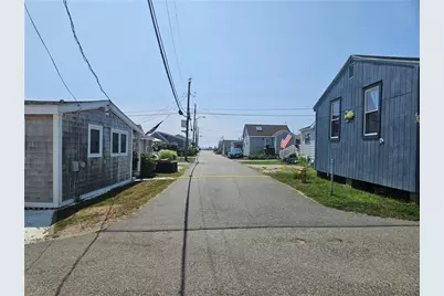 854 Matunuck Beach Road, South Kingstown, RI 02879 - Photo 16