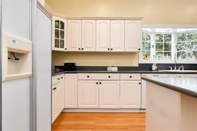 185 Joseph Court, Warwick, RI 02886 - Photo 8