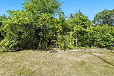 1907 Kingstown Road, South Kingstown, RI 02879 - Photo 34