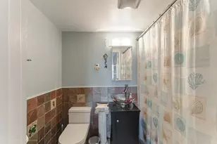 317 America St, Newport, RI 02840 - Photo 16