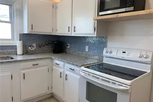 40 E Bowery St, Newport, RI 02840 - Photo 1