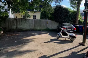 21 Pope St, Newport, RI 02840 - Photo 4