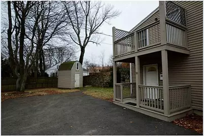 38 New London Avenue, West Warwick, RI 02893 - Photo 2