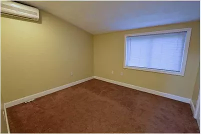 38 New London Avenue, West Warwick, RI 02893 - Photo 10