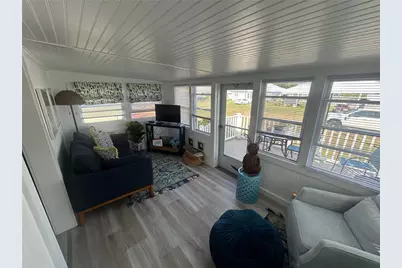 64 Burnside Avenue, Narragansett, RI 02882 - Photo 34