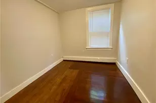 14 S Baptist St, Newport, RI 02840 - Photo 10