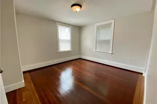 14 S Baptist St, Newport, RI 02840 - Photo 4