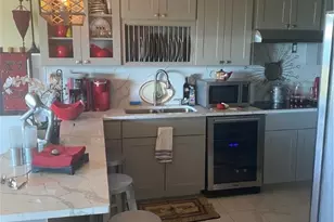 1204 Capella S St, Newport, RI 02840 - Photo 10