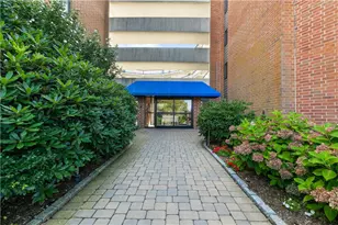 1204 Capella S St, Newport, RI 02840 - Photo 4