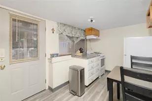 9 Regent St, Coventry, RI 02816 - Photo 34