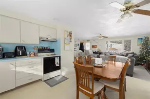 9 Regent St, Coventry, RI 02816 - Photo 20