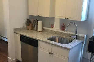 46 Lee Ave, Newport, RI 02840 - Photo 4