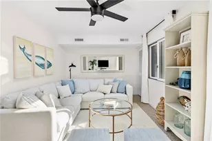 214 Goddard Row, Newport, RI 02840 - Photo 4