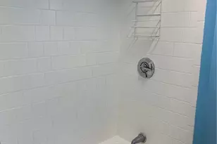 16 Grafton St, Newport, RI 02840 - Photo 18