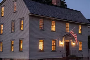 37 Marsh St, Newport, RI 02840 - Photo 6