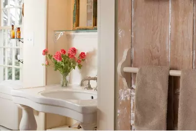 37 Marsh Street, Newport, RI 02840 - Photo 16