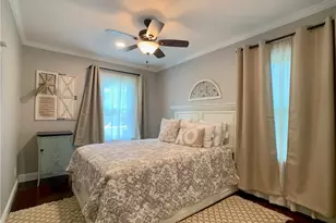 18 Sylvan St, Newport, RI 02840 - Photo 20