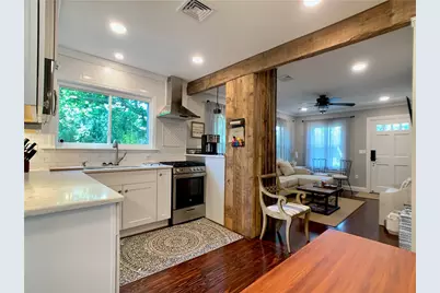 18 Sylvan Street, Newport, RI 02840 - Photo 10