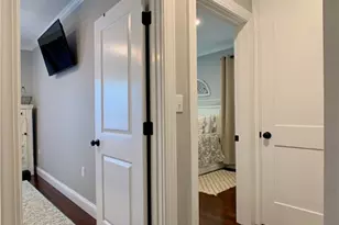 18 Sylvan St, Newport, RI 02840 - Photo 16