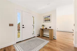 18 J H Dwyer Dr, Middletown, RI 02842 - Photo 6