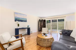 18 J H Dwyer Dr, Middletown, RI 02842 - Photo 10