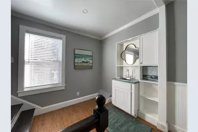 29 Anthony Street, Newport, RI 02840 - Photo 14