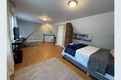 29 Anthony Street, Newport, RI 02840 - Photo 18