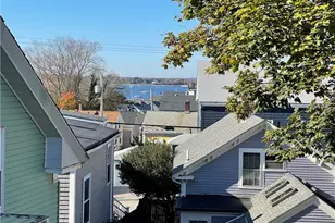 29 Anthony St, Newport, RI 02840 - Photo 20