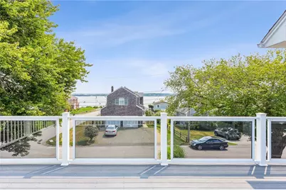 18 Anawan Avenue, Narragansett, RI 02882 - Photo 2
