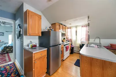 498 Broadway Avenue, Providence, RI 02909 - Photo 16