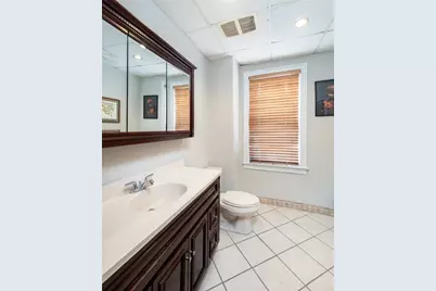 498 Broadway Avenue, Providence, RI 02909 - Photo 8