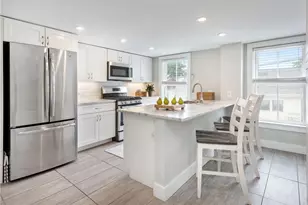 43 Farewell St, Newport, RI 02840 - Photo 16