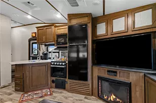 854 Matunuck Beach Rd, South Kingstown, RI 02879 - Photo 18