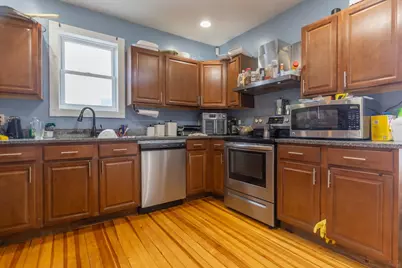 231 Union Avenue, Providence, RI 02909 - Photo 10