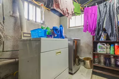 231 Union Avenue, Providence, RI 02909 - Photo 32