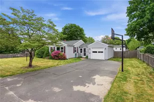 14 Beatrice Ave, Warwick, RI 02889 - Photo 30