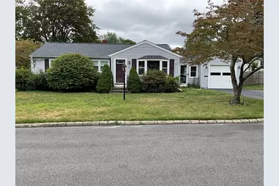 14 Beatrice Avenue, Warwick, RI 02889 - Photo 6