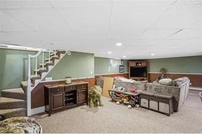 14 Beatrice Avenue, Warwick, RI 02889 - Photo 16