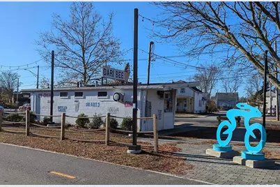 240 Bullocks Point Avenue, East Providence, RI 02915 - Photo 6